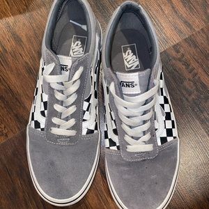 Vans old school suede checkerboard flames Womens 9 men’s 7